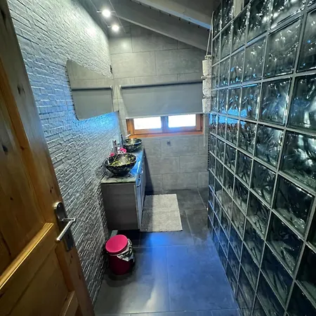 Superbe 12 Personnes Vue Imprenable 2nuits Min